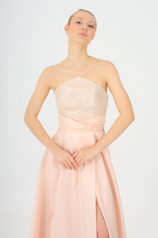 𝐏𝐄𝐑𝐑𝐘 Straplez Taşlı Yakalı Tafta Uzun Abiye Elbise