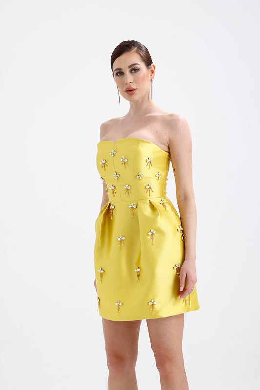 𝐀𝐋𝐄𝐄𝐍 Taş İşlemeli Straplez Yakalı Mini Abiye Elbise