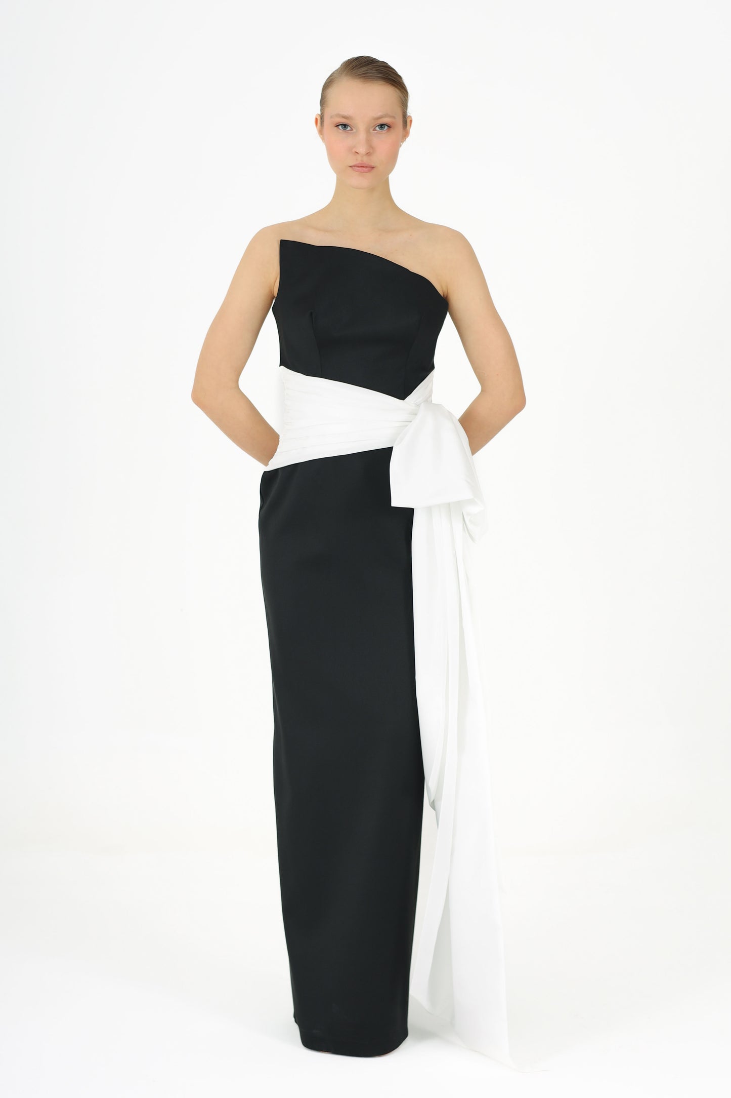 𝐉𝐄𝐍𝐍𝐀 Taffeta Bow Long Evening Dress