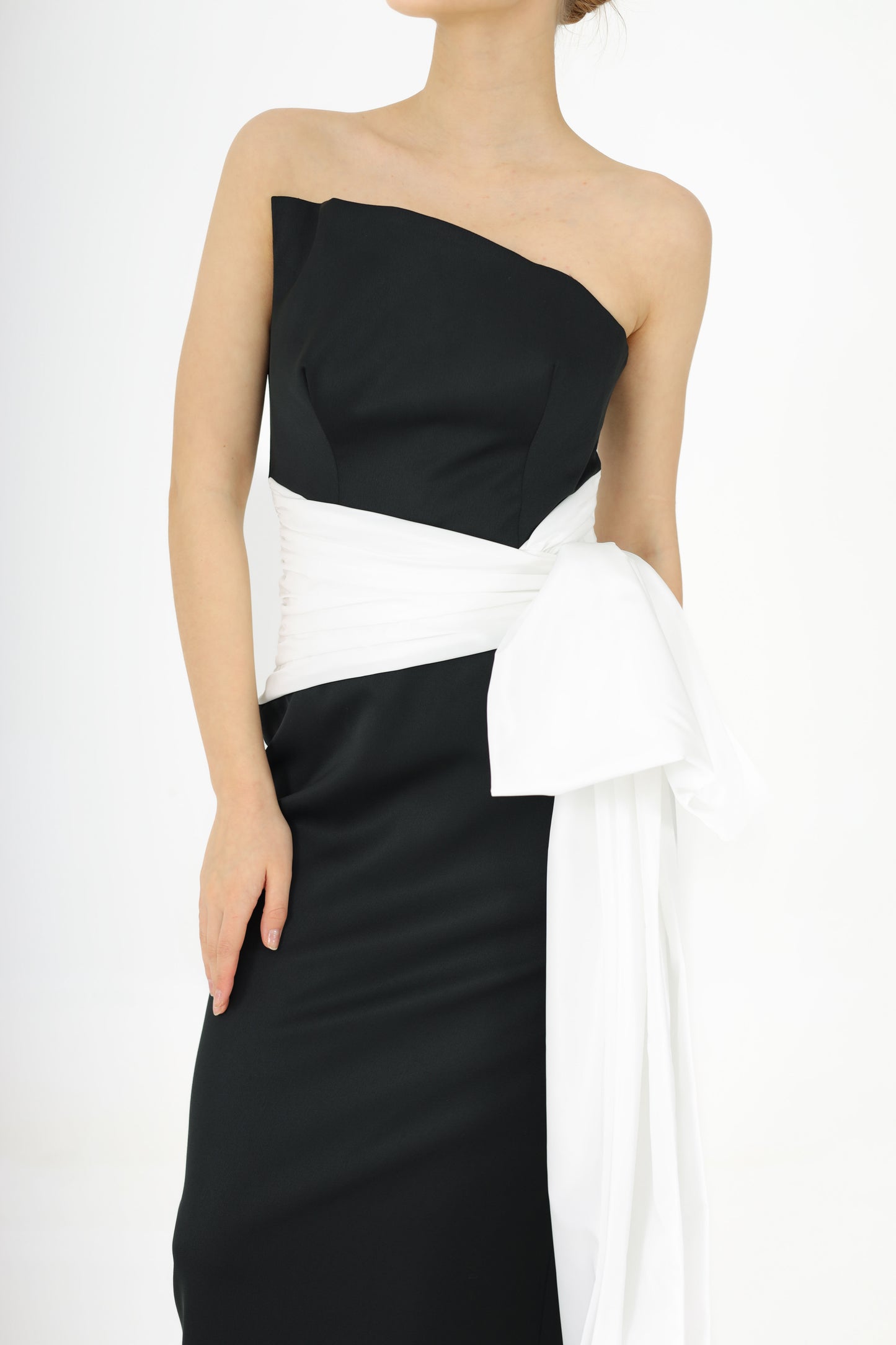 𝐉𝐄𝐍𝐍𝐀 Taffeta Bow Long Evening Dress